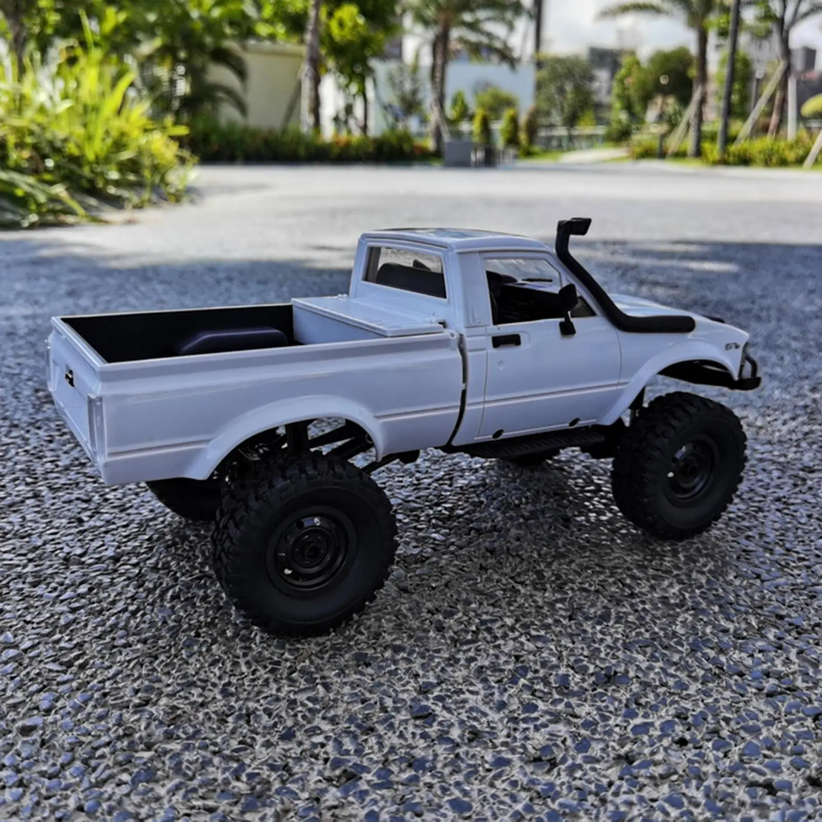 

WPL C24-1 1/16 4WD 2.4G Truck Buggy Crawler Off Road RC Car Toy 3 Batteries