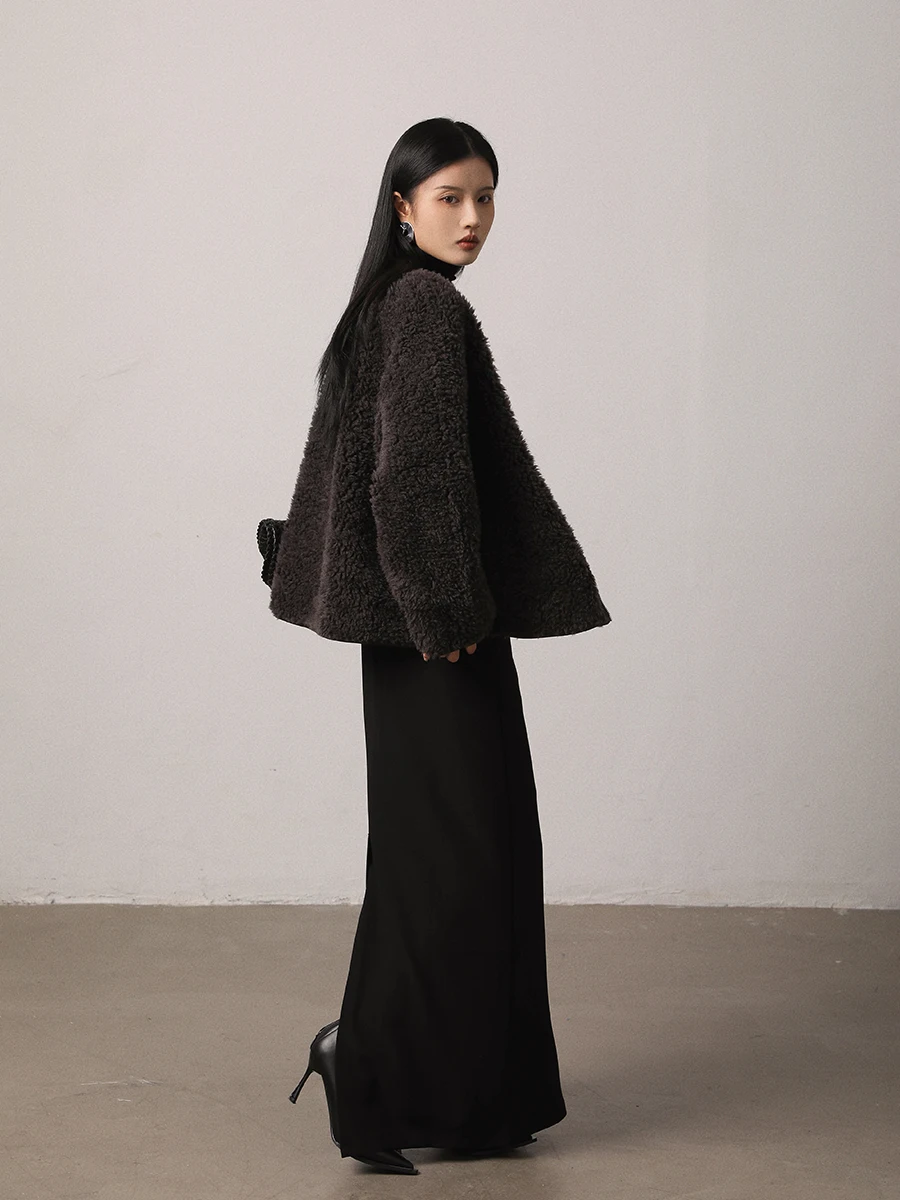 Vimore 00% ウールフロッキーレザーショートコート女性の冬用アウターウェア高級シルエット暖かさ一体型デザイン通勤スタイル