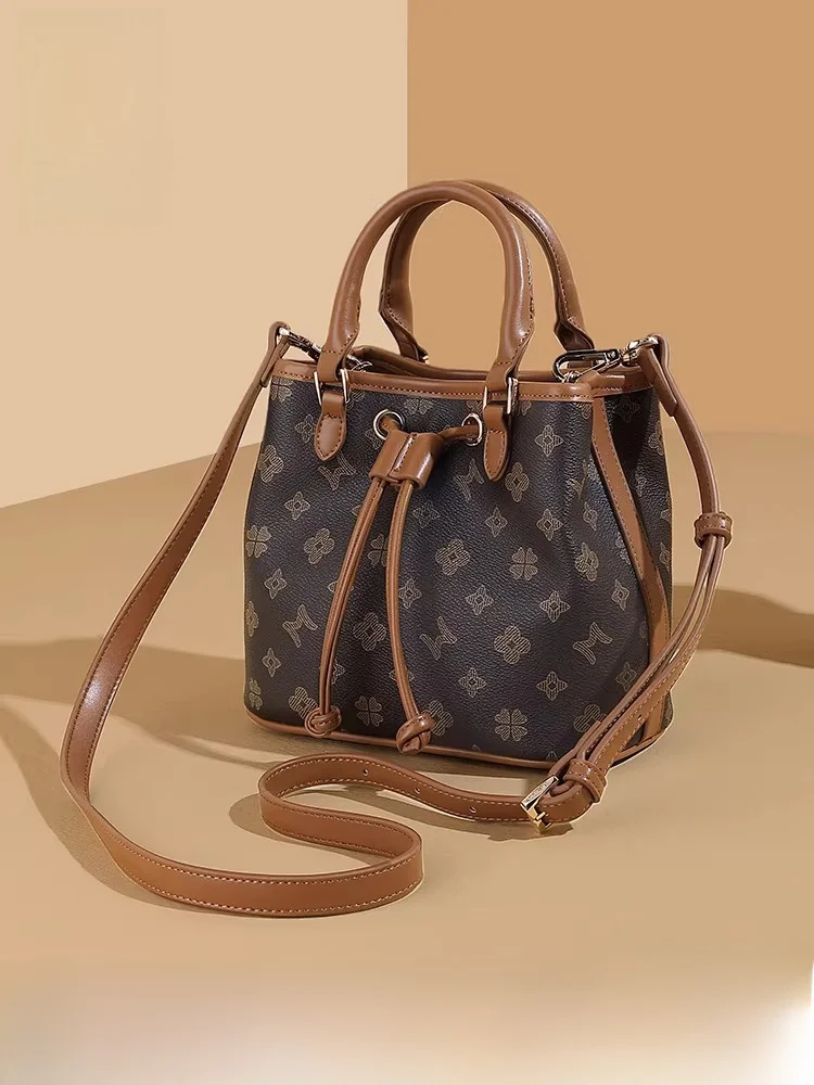 

Large Capaci Women's Faionable Buet Bag Commuter Tote Bag Vintage Floral Single oulder Slant Cross Bag