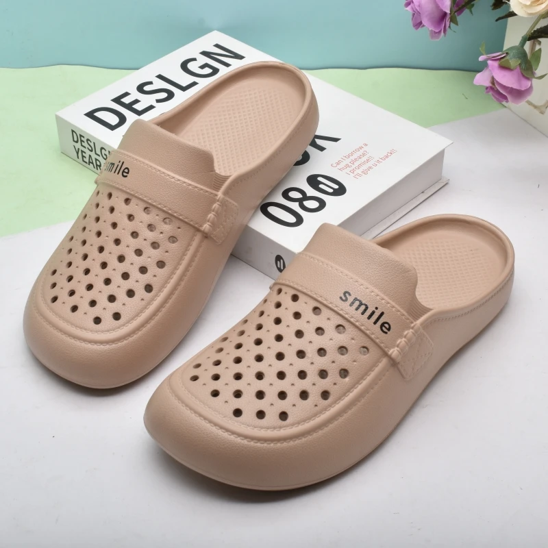 

Женские летние легкие сандалии с перфорацией, пляжные шлепанцы, нескользящие, удобные, на плоской подошве, с мягкой подошвой, белые тапочки