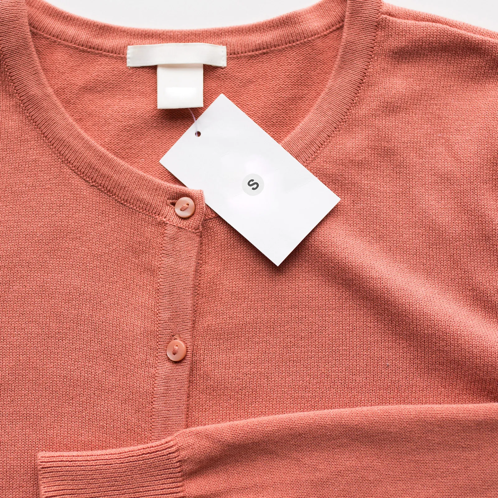 

7000Pcs Clothing Size Labels Waterproof Round Self Adhesive Garment Stickers for Apparel Retail S M L Xl Xxl Xxxl Xxxxl