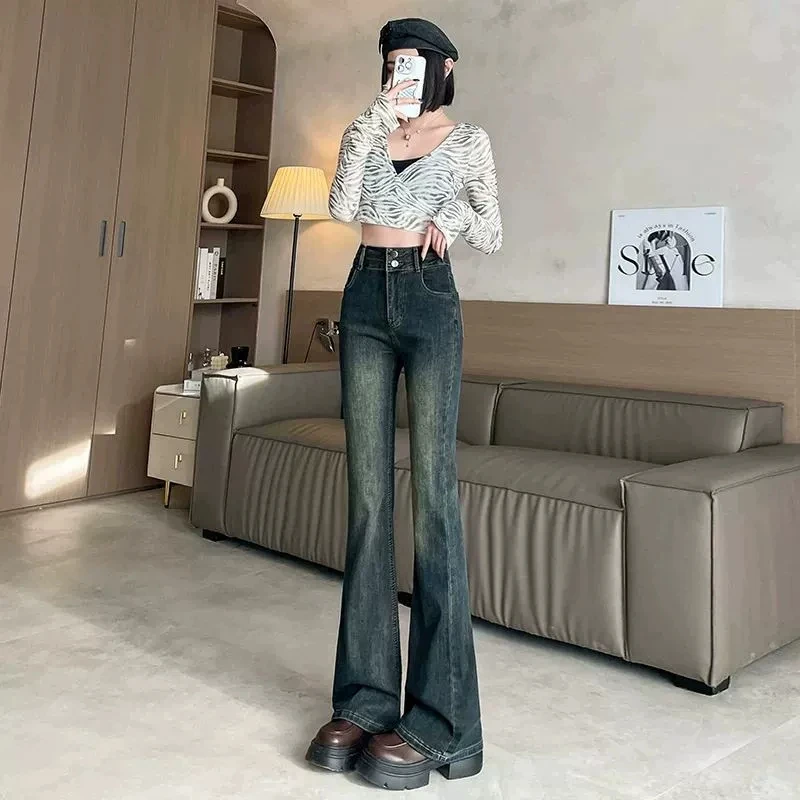 High Waist Fleece Lined Bell Bottom Jeans Women's Cotton Stretch Denim Warm Elastic Slim Fit Autumn Winter Fashion Ladies Jeans