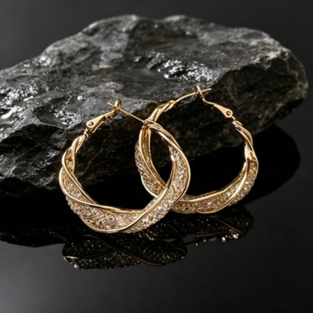 Hoop Earrings Elegant Shiny Mesh Design Rhinestones Vintage Gold Color Hollow Mobius Twisted Round Earrings Women's Jewelry