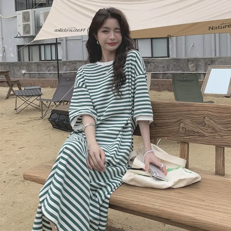 Short Sleeve T-shirts Women Summer New Korean Style Leisure Students Striped All-match Side-slit Popular Tops Fashion Loose Ins view 3