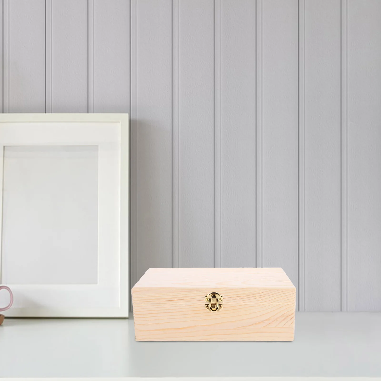 

Pine Wood Jewelry Storage Box Small Lidded Organizer Case Compact Desktop Jewellery Rings Earrings Bracelets Watches Sundries