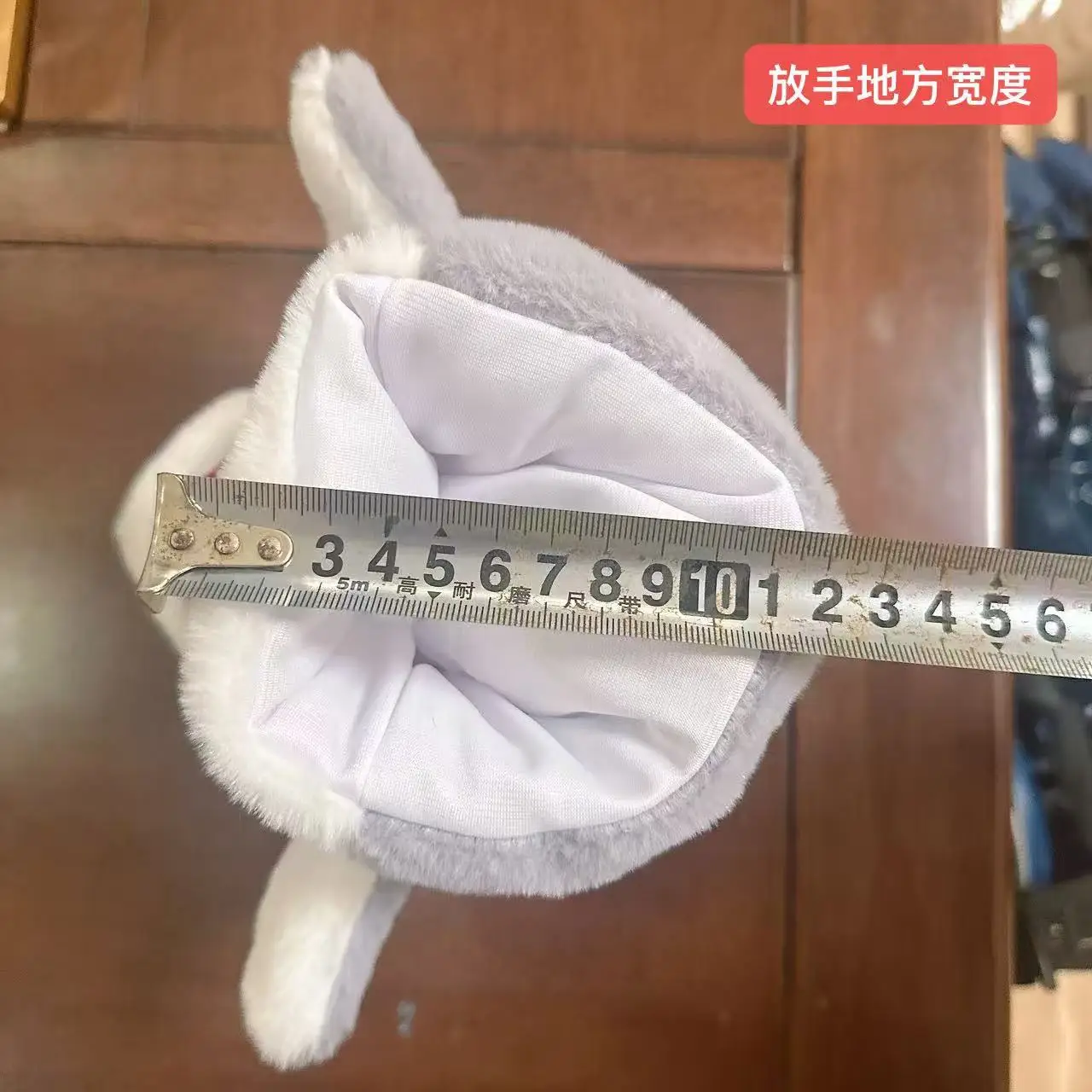 ตุ๊กตาปลอมรูปฉลามน้อยที่สามารถเปิดปากได้ ของเล่นตุ๊กตาแกล้งเพื่อนแบบอินเทอร์แอคทีฟ