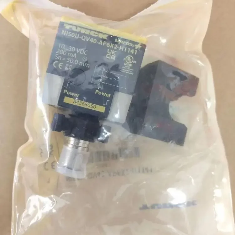 Turck NI2-Q6.5-AP6-0.1-FS4.4X3/S304 Inductive Proximity Switch