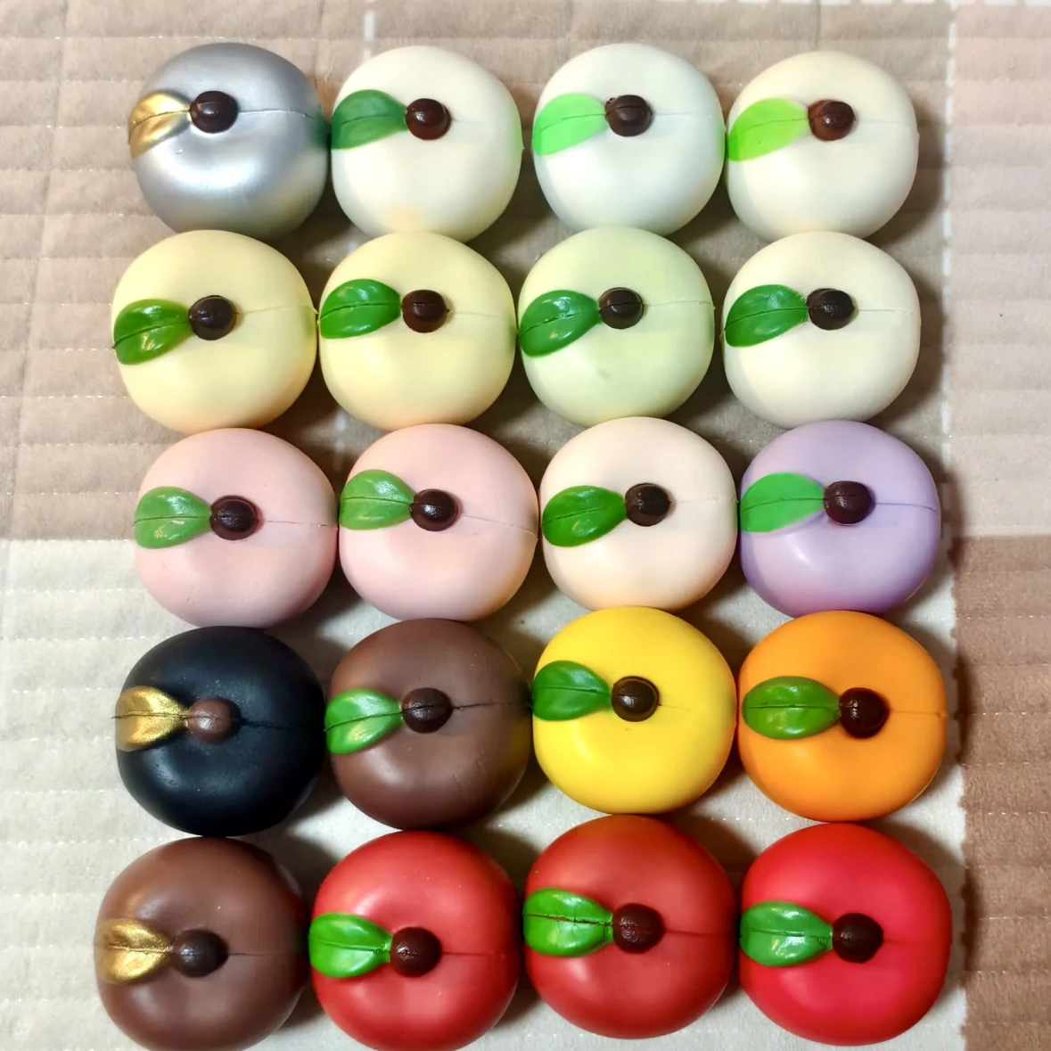 Authentique pur rebond lent petit Squiy Str soulagement jouet argile douce pâte à jouer à la main Crt jouet pour âges de 8 ans et plus