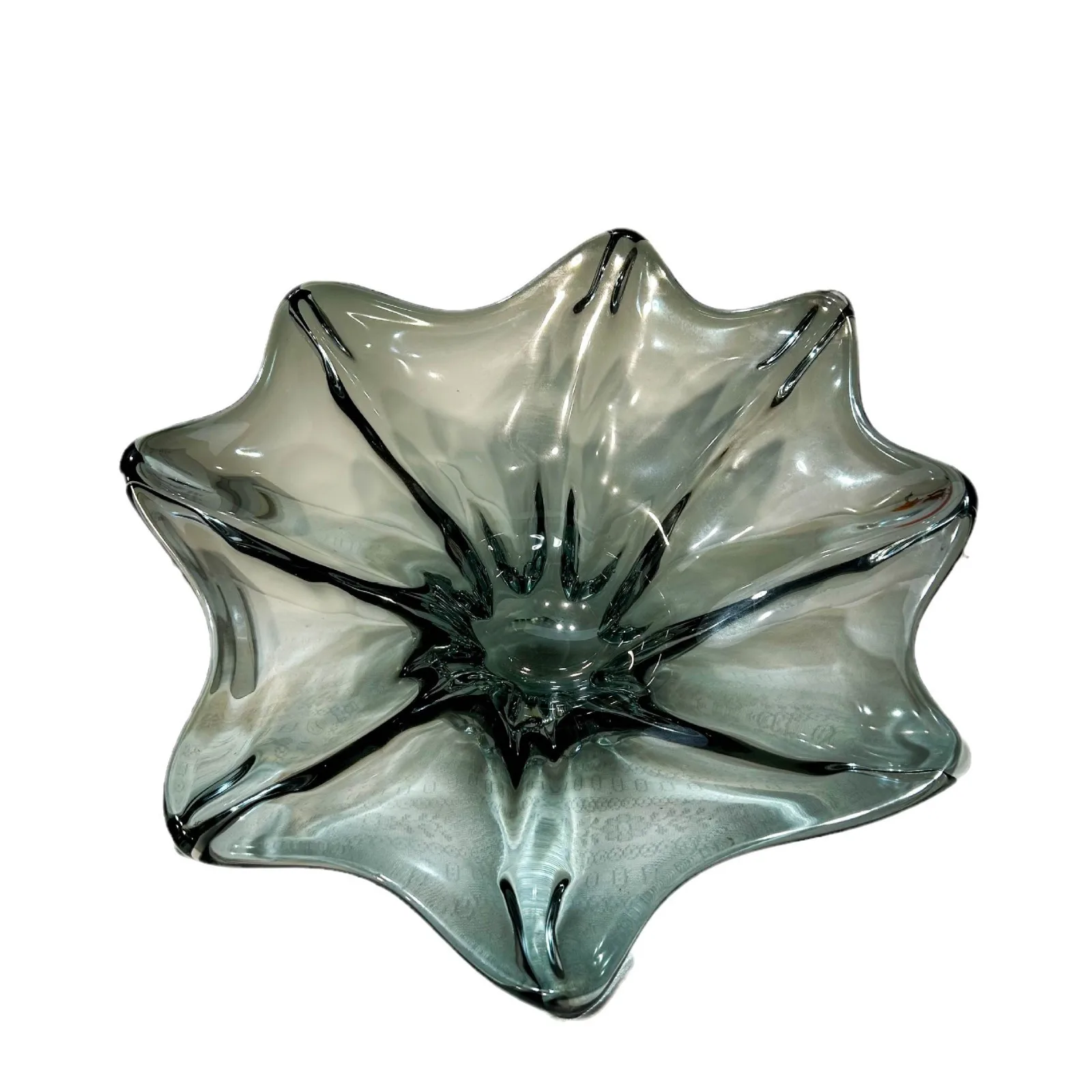 Modern minimalist wind smoke gray glazed handmade fruit plate high-end living room sales department hotel model room soft decora