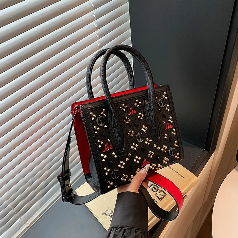 

2026 AW Women‘s Vintage Quilted Tote Bag, Soft Genuine Leather Multi-way Crossbody Purse, Large Capacity Shoulder Bag