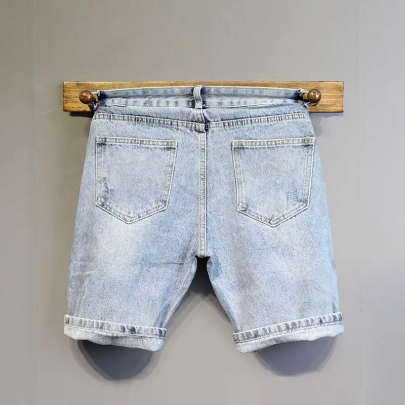 New Harajuku Luxury Summer Casual Knee Length Jeans Men Light Blue Stylish Designer Denim Shorts Streetwear Cowboy Classic Jeans