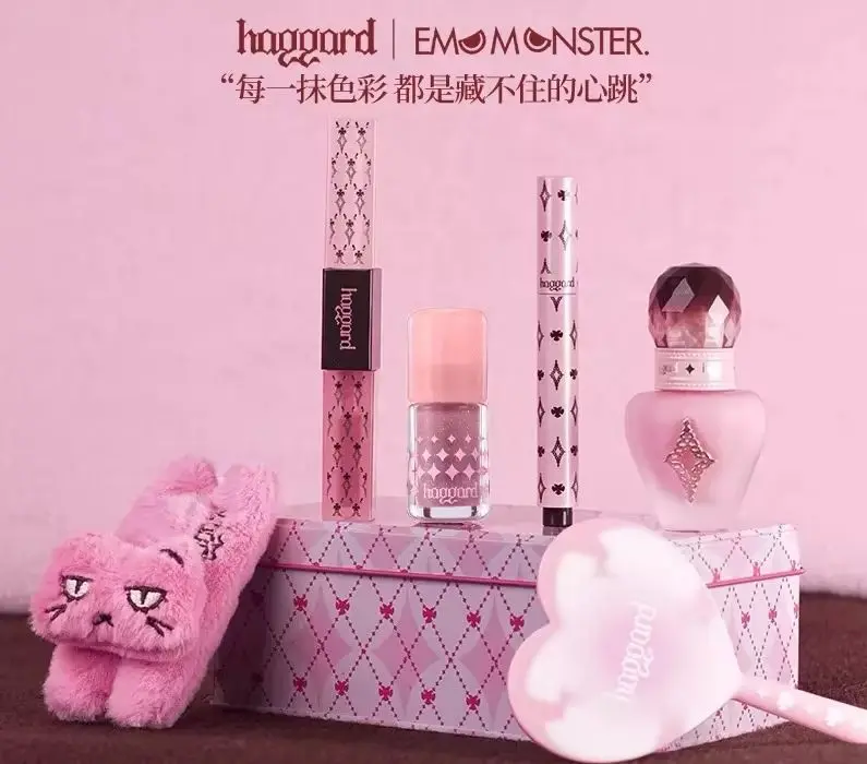 haggard-black-ember-cosmetic-gift-set-glossy-lip-gloss-lipstick-blush-highly-pigmented-holiday-gift-box-for-women