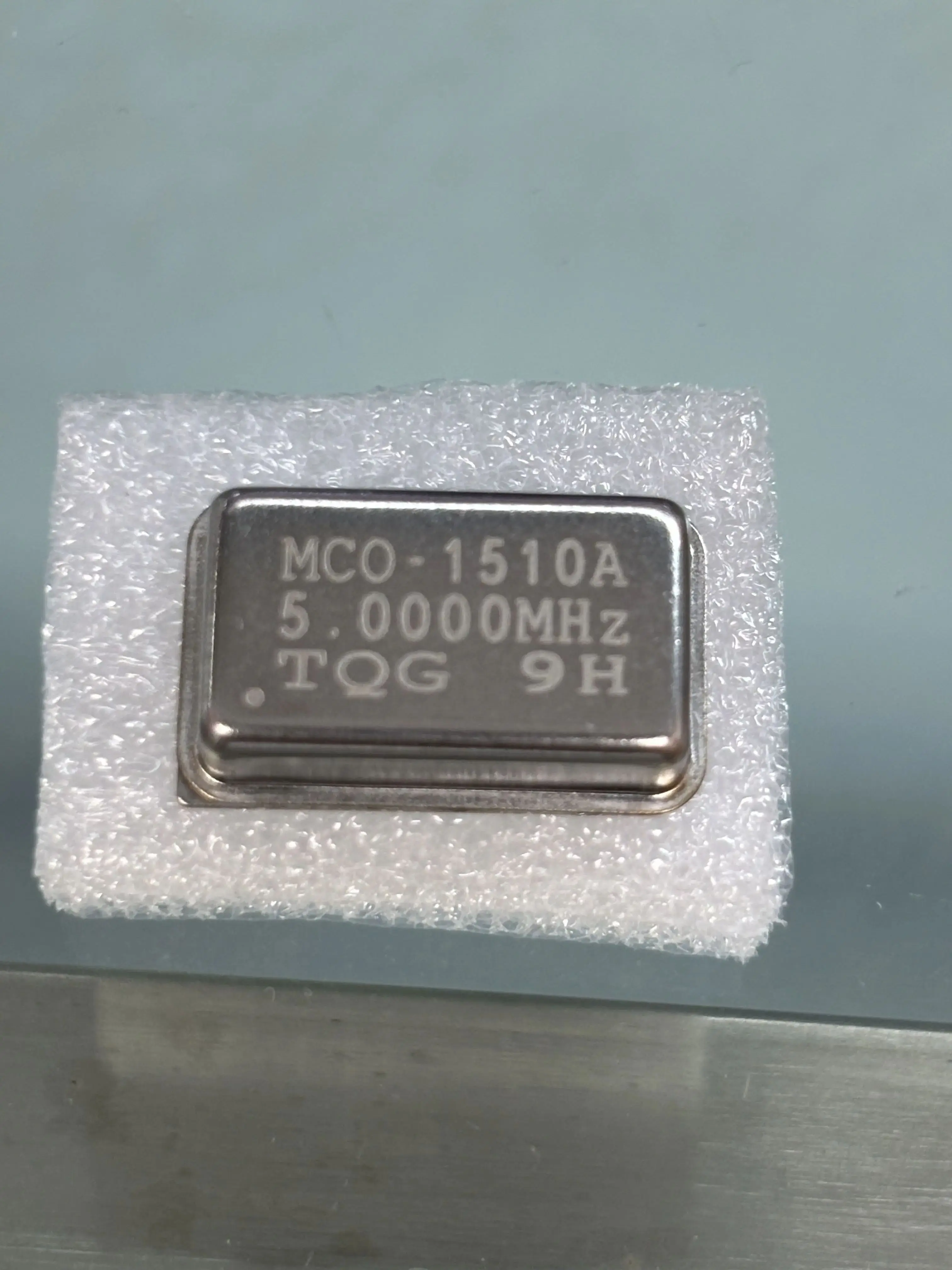 10PCS In-line active crystal oscillator Rectangle 5M 5MHZ 5.000M 5.000MHZ DIP14