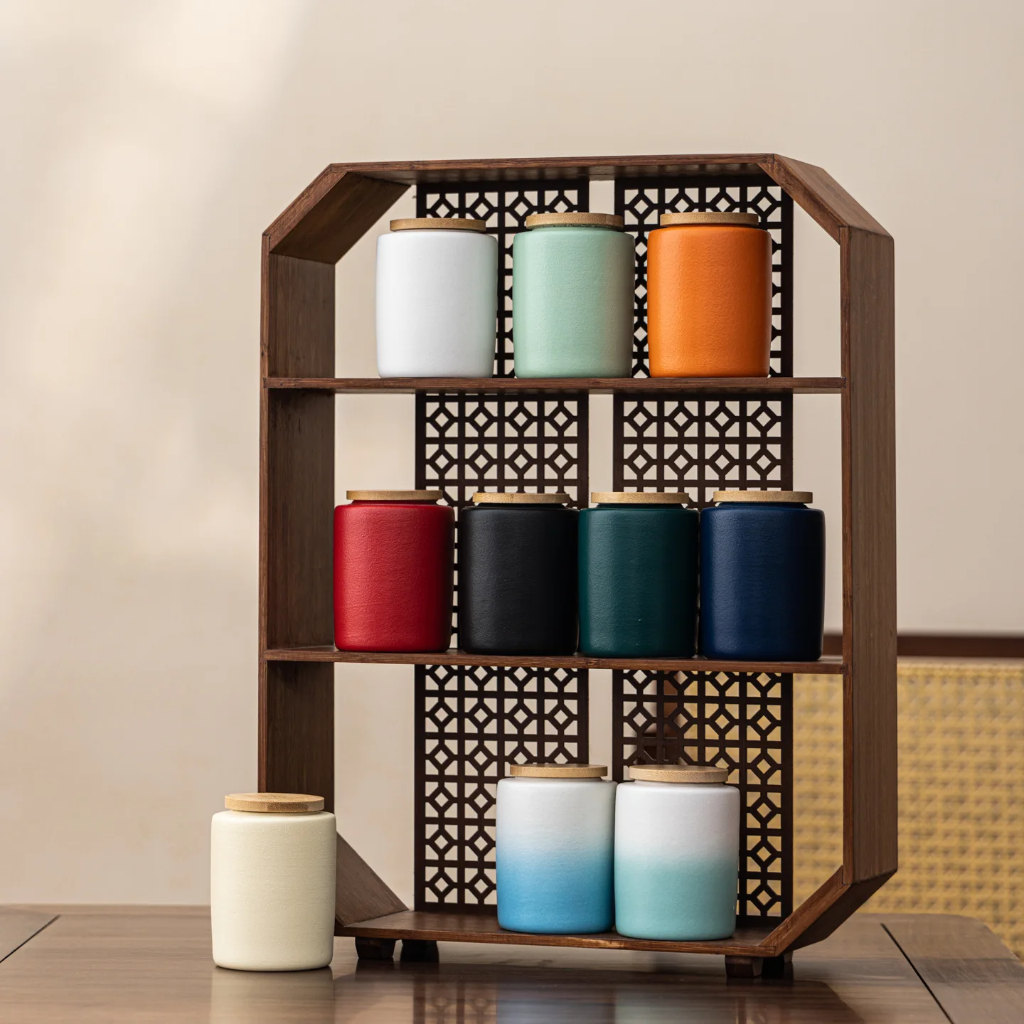 tea-pot-ceramic-simple-bamboo-cover-trumpet-portable-mini-sealed-pot-tea-powder-storage-pot-living-room-decoration-ornaments