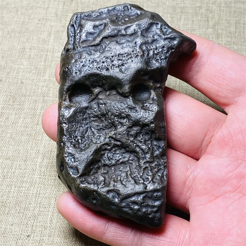 

Rare Skull Ghost Face Natural Gobi Stone Mineral Specimen Home Decoration Aaaaa