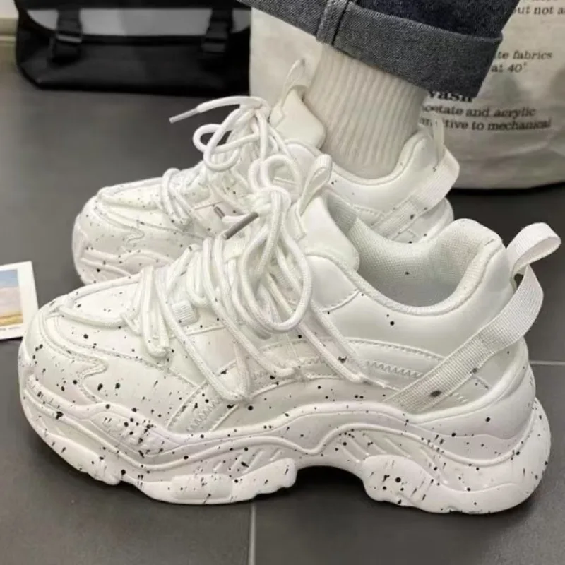 

Модные кожаные туфли на платформе, увеличивающие рост, женские весенне-летние женские повседневные кроссовки на толстой подошве