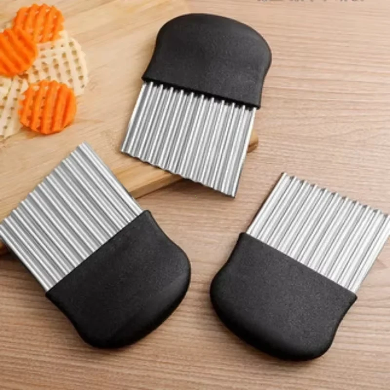 Affettatrice per patatine fritte in acciaio inossidabile Pasta Frutta Verdura Piega ondulata Coltello da cucina Chopper Friggitrice Strumenti Gadget