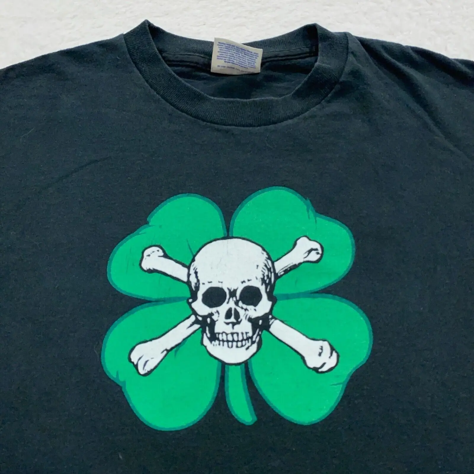 

vintage 90s SKELETON SKULL 4 LEAF CLOVER T-Shirt XS irish biker motorcycle