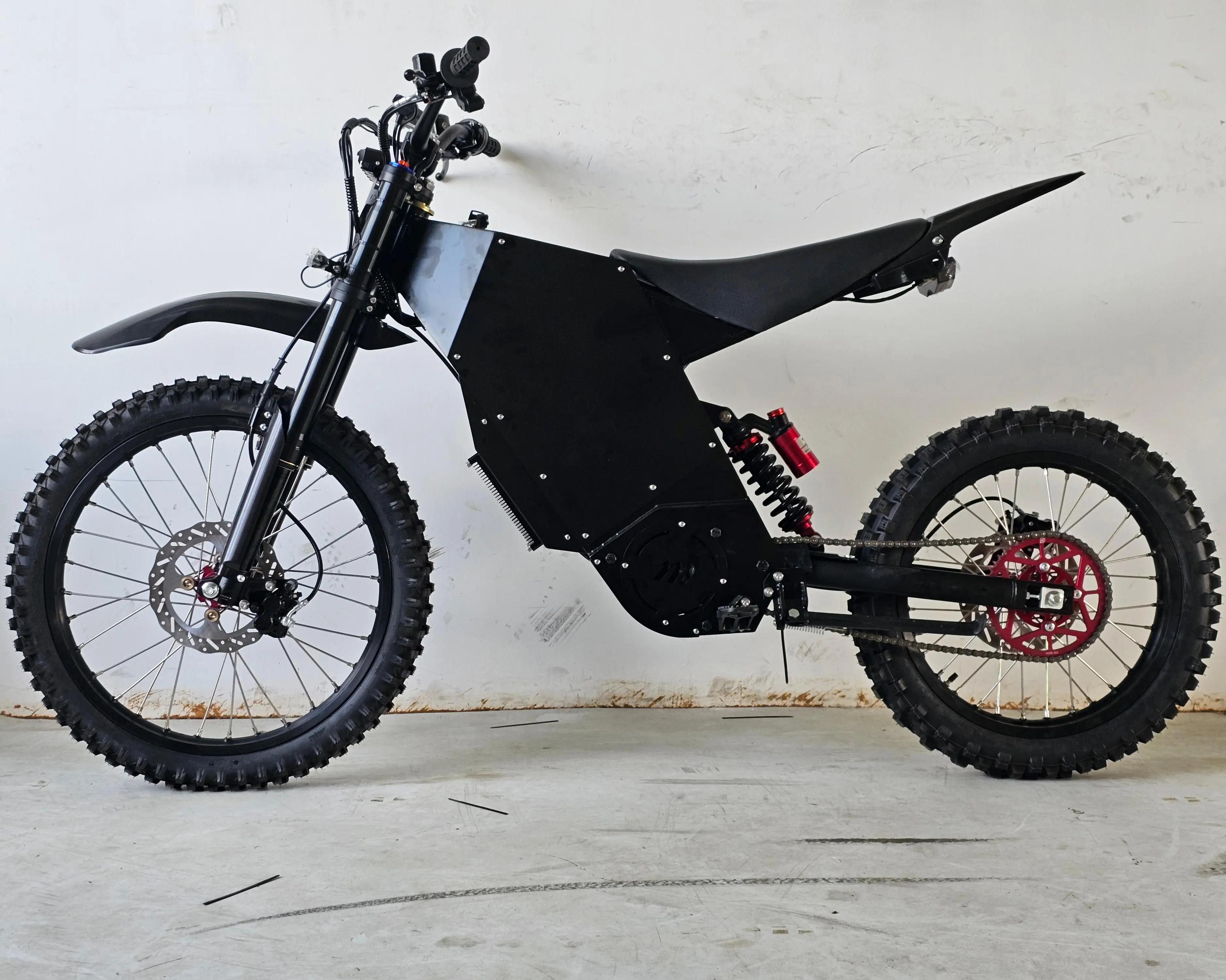 72V 75AH Mountain Electric Bicycle 16000W Stealth Bomber Bike With 21Inch Fat Tires