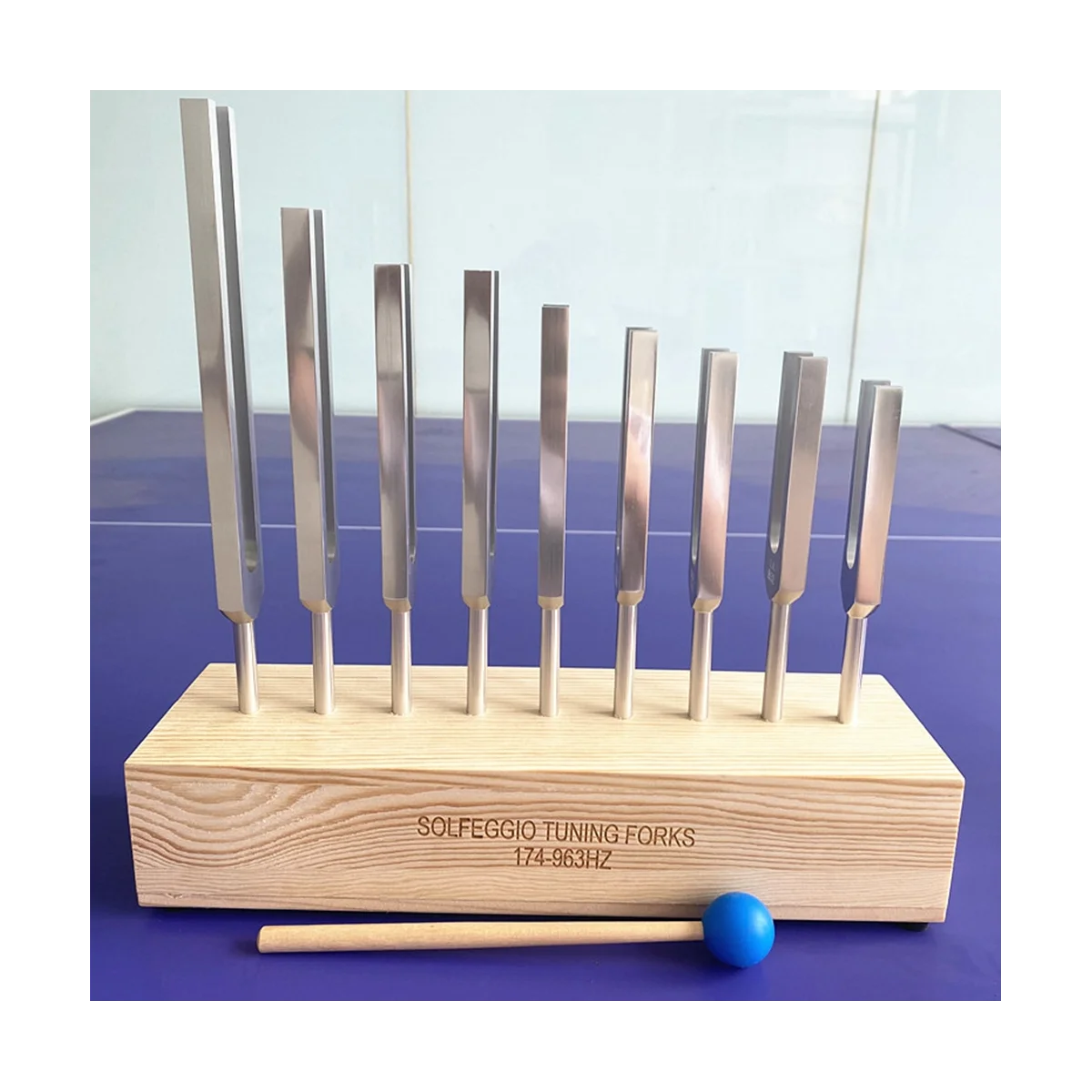 Imagem -02 - Conjunto de Diapasão para Meditação de Cura Instrumento com Suporte de Madeira para Ioga e Relaxamento Peças