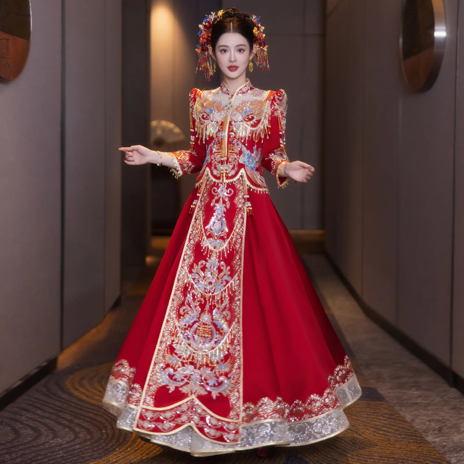 

Китайская одежда, красное свадебное платье, традиционные свадебные платья больших размеров, древний костюм, Китай Xiuhe Cheongsam для женщин