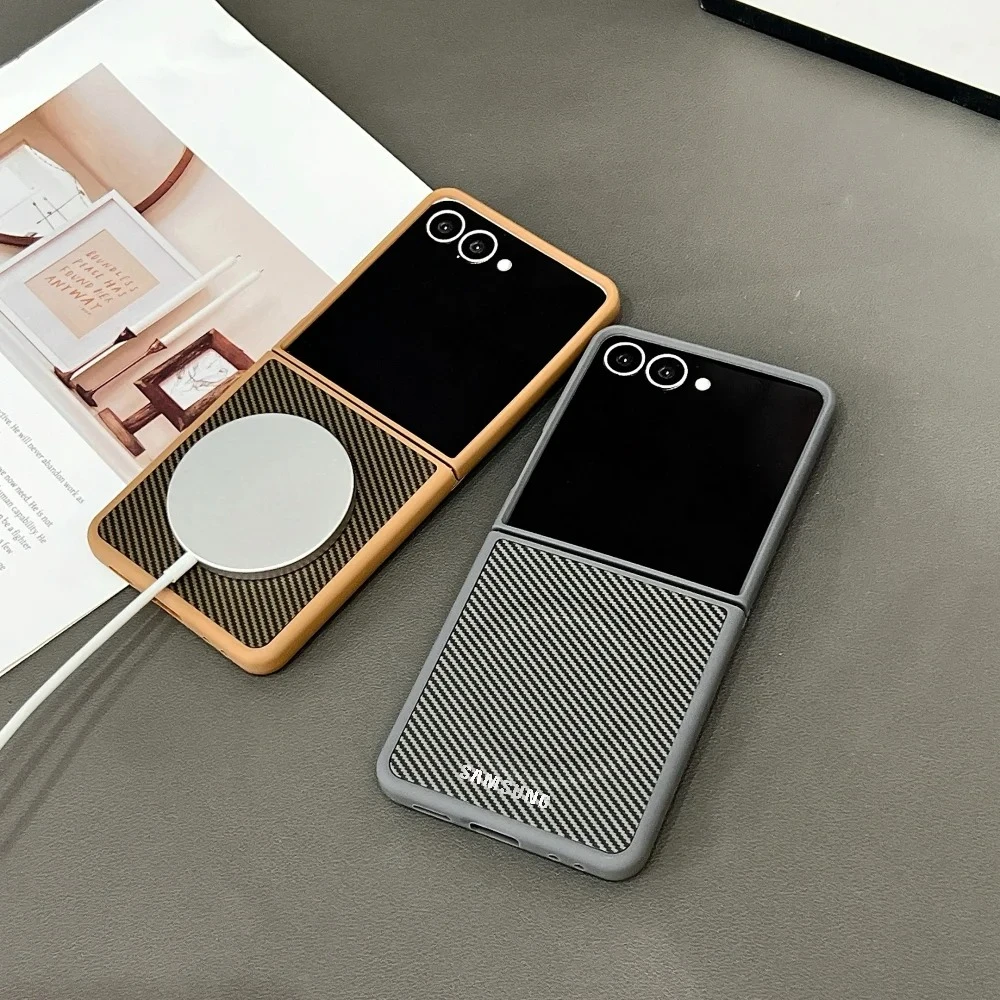 Carbon Fibre Texture Magnetic Phone Case for Samsung Galaxy Z Flip 7 6 5 4 3 5G Wireless Charging Bumper Soft Shockproof Cover