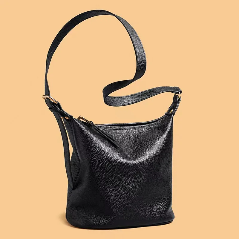 

New Large Capacity Casual Fashion Bucket Bag Vertical Soft Leather Shoulder Tote Bag Commuting Versatile Crossbody Bag