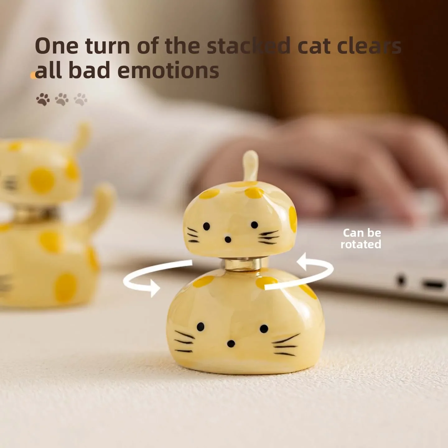 Cute Stacked Cat Rotating Ornament, Desktop Ceramic Ornament, Home Handicraft, Car Repair Jewelry, Gift for Friends, Tea Pets