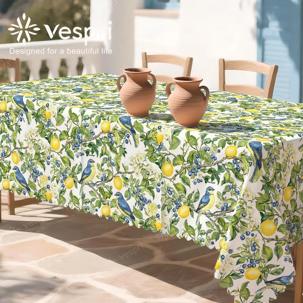 Vespri fruit tablecloth, with white and yellow decorations, lemon-colored birds and green leaves, in a country style.xzj