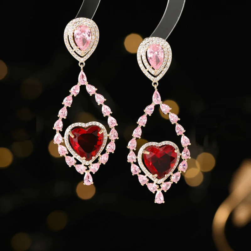 

Fashion Heart Titanium Steel Micro-Inlaid AAA Zircon Silver Needle Luxury Love Earrings