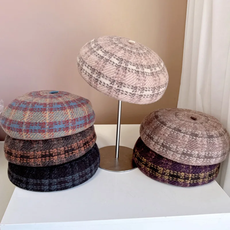 

Women's Fashion Plaid Beret Everything Knitted Wool Hat Travel Shopping Painter Hat Street Newspaper Boy Hat Adjustable Octagon