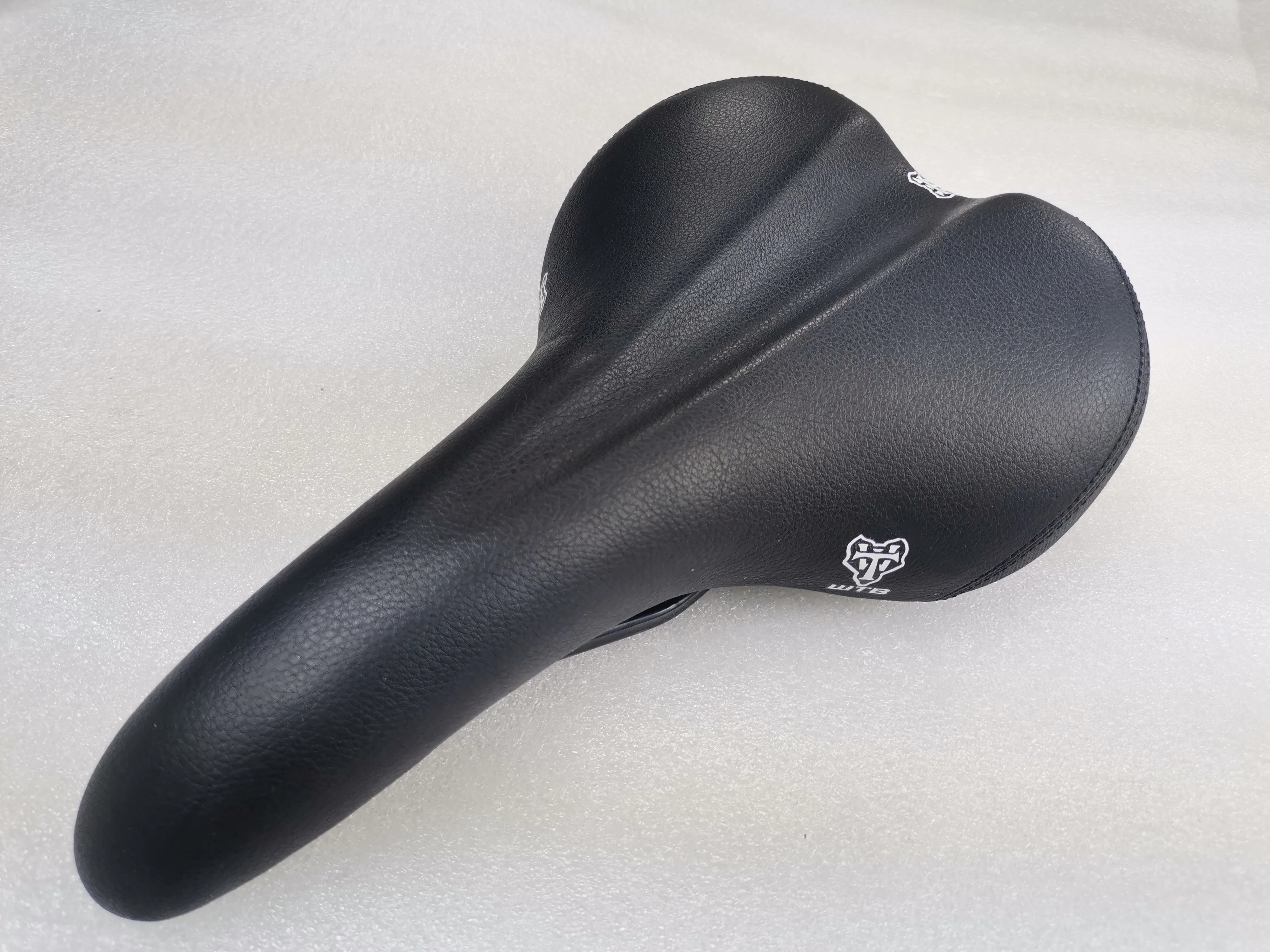 WTB COMFORT SEAT WIDE BLACK MTB CITY TOURING BIKE 268X170MM