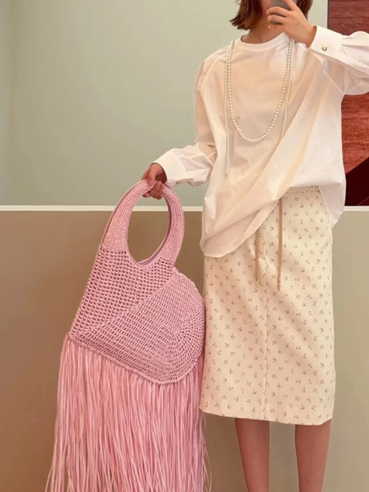

FIRMRANCH Handmade Knitted Long Tassel Handbag For Women With Personality Trend Sweet Love Shape Single Shoulder Armpit Bag Pink