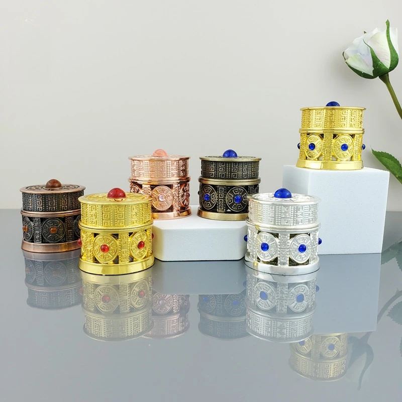 Cream jar Vintage Metal Car Perfume Holder Hollow Decorative Aroma Diffuser Case for Car Dashboard Ornament