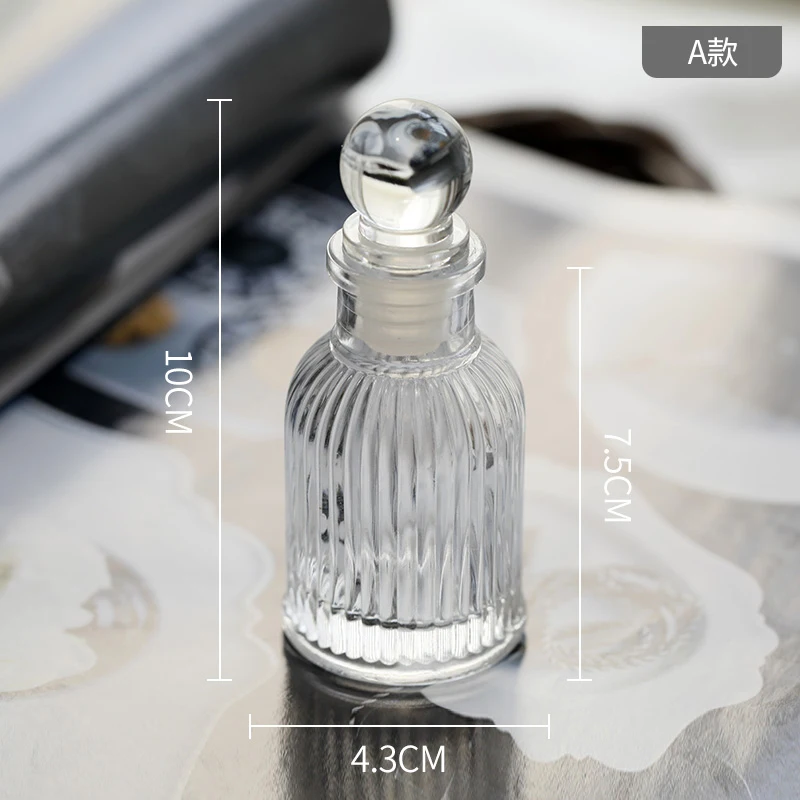 European Retro Court Glass Perfume Bottle Sealed Glass Jar Transparent Candy Jar Kitchen Spice Bottle Girl Room Storage Box Home