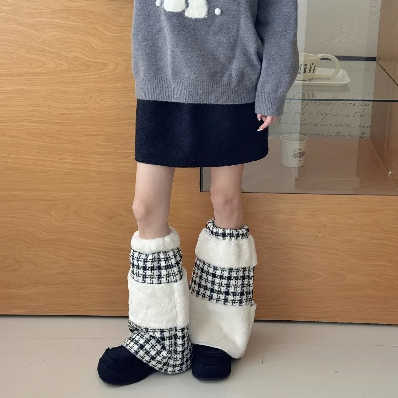 女性の暖かい靴下ニットレトロレッグプロテクター厚く暖かい足グレールーズソックスセット新しいスタイル