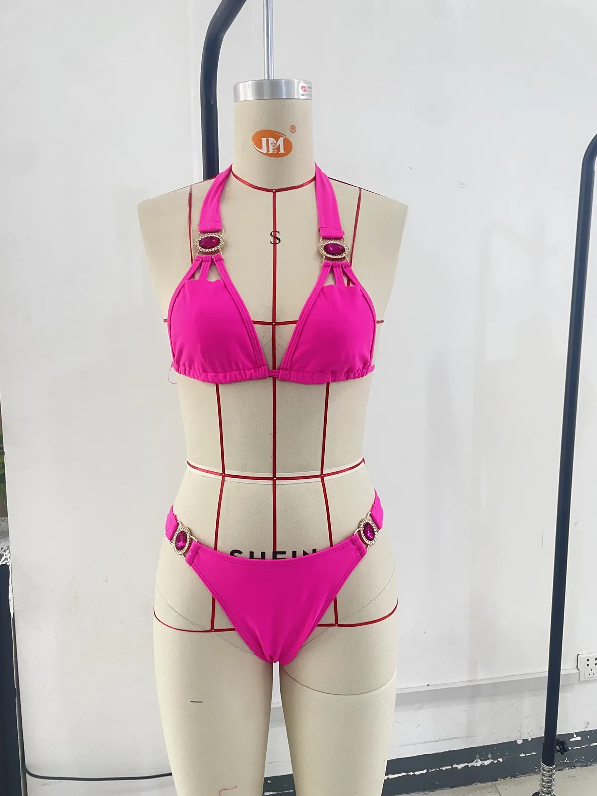 Luxury Rhinestone Bikini 2025 Women Sexy Hot Pink Push Up Diamond Thong Swimsuit Brazilian Cut Out Bathing Suit Micro Swimwear