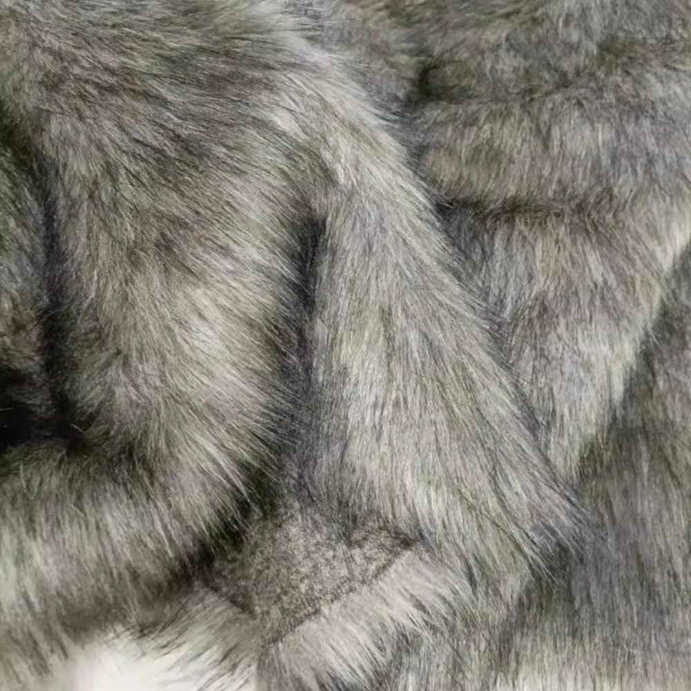 Cheap Fur Cute Fabric Offer, Clothing Plush Artificial Long Plush Fabric For decorative performance costume, Cosplay AC049