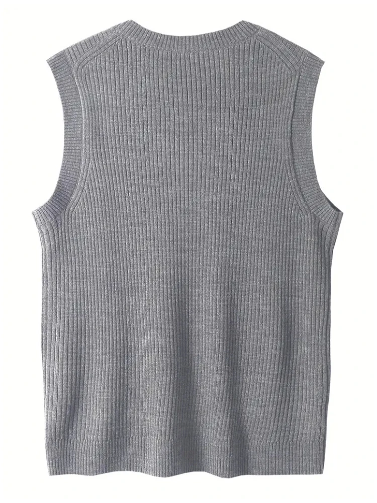 سترة كلاسيكية منسوجة بدون أكمام برقبة على شكل V للرجال موضة خريف وشتاء بسيطة بلون سادة محبوكة قطع علوية للرجال قميص قصير غير رسمي بقصة ضيقة