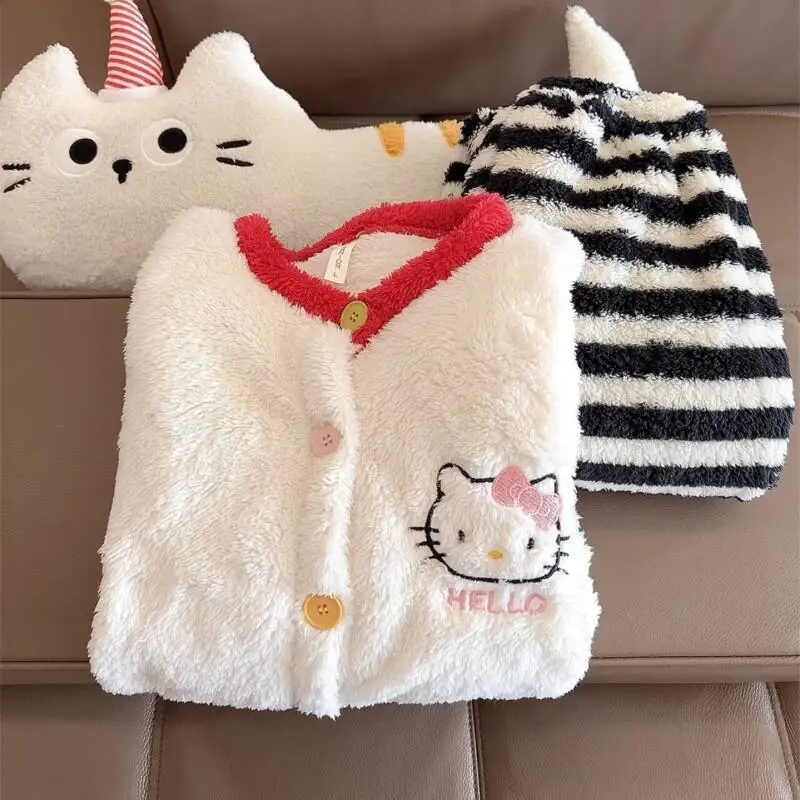 

Женский пижамный комплект Sanrio Hello Kitty, одежда для сна из кораллового флиса, новая осенне-зимняя утепленная домашняя одежда с милым мультяшным рисунком, теплая одежда с длинными рукавами