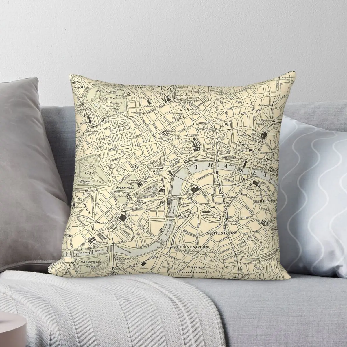 Vintage Map Of London England Pillowcase Polyester Linen Velvet Pattern Zip Decor Pillow Case Car Cushion Cover Wholesale