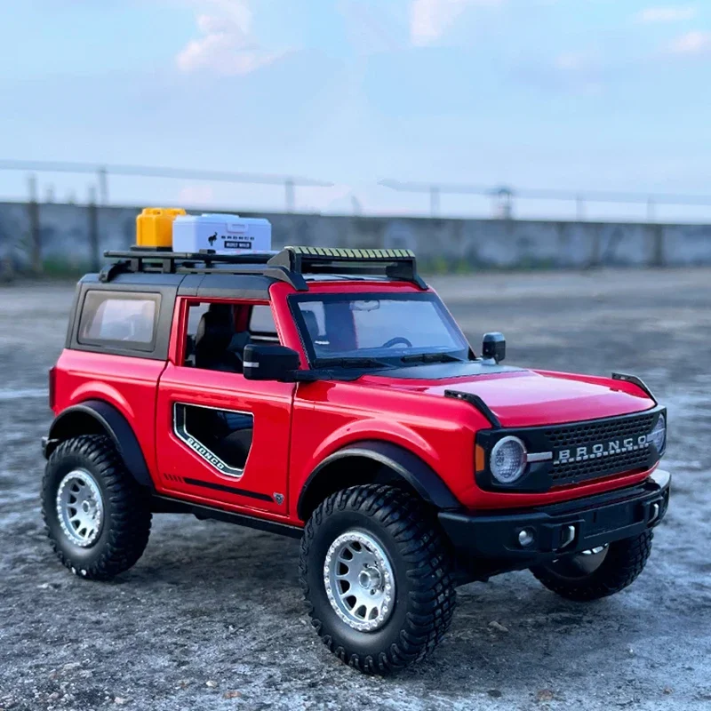 1:32 Ford Bronco Lima Alloy Car Model Diecast Metal Modified Off-road Vehicle Car Model Simulation Sound and Light Kids Toy Gift