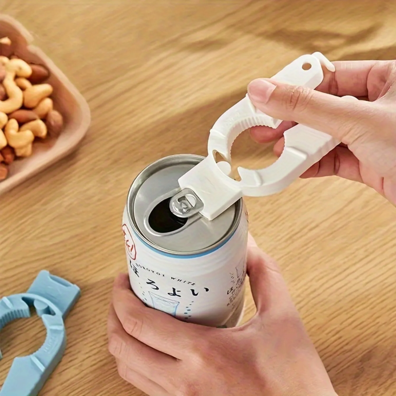 

Effortless Multi-Use Opener - Ergonomic Kitchen Aid - Bottles & Cans - Versatile & Durable