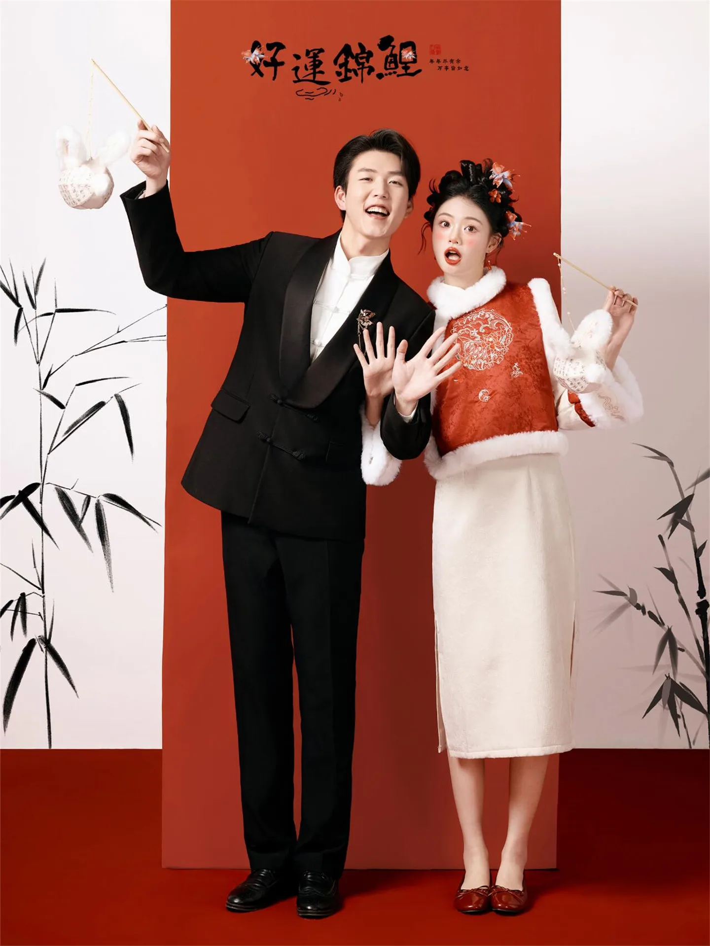 

Red Embroidered Couple's OutfitStudio AospherePhoto ootGownTraditional Chinese National CostumeStage Costume