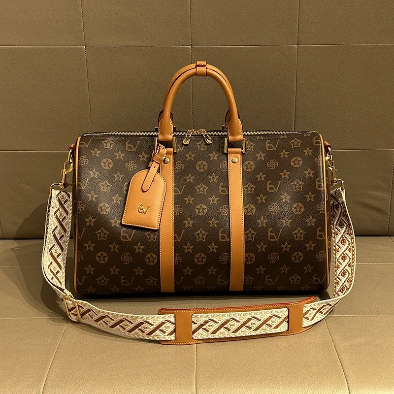 Fashionable Solid Color Clutch Bag - Luxury Minimalist Designer Handbag For Women With Crossbody Strap