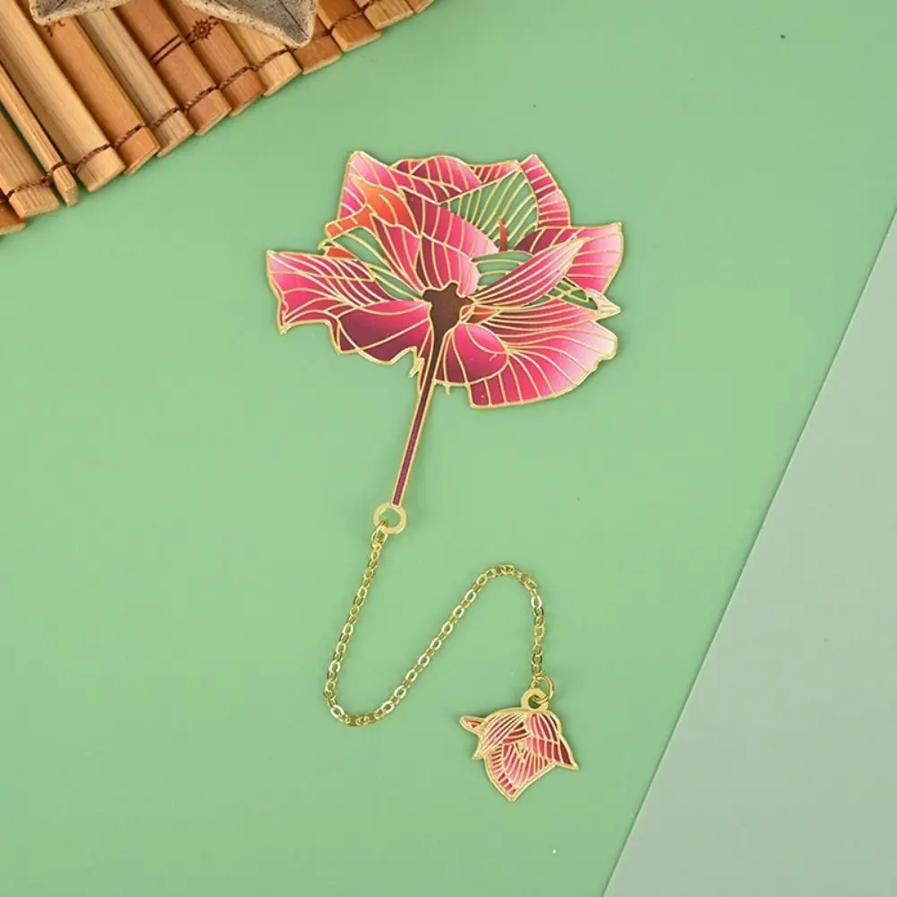 Simplicity Metal Flower Bookmark Peony Flower Tassels Metal Bookmark Pendant Exquisite Flower Hollow Bookmark Book Holder