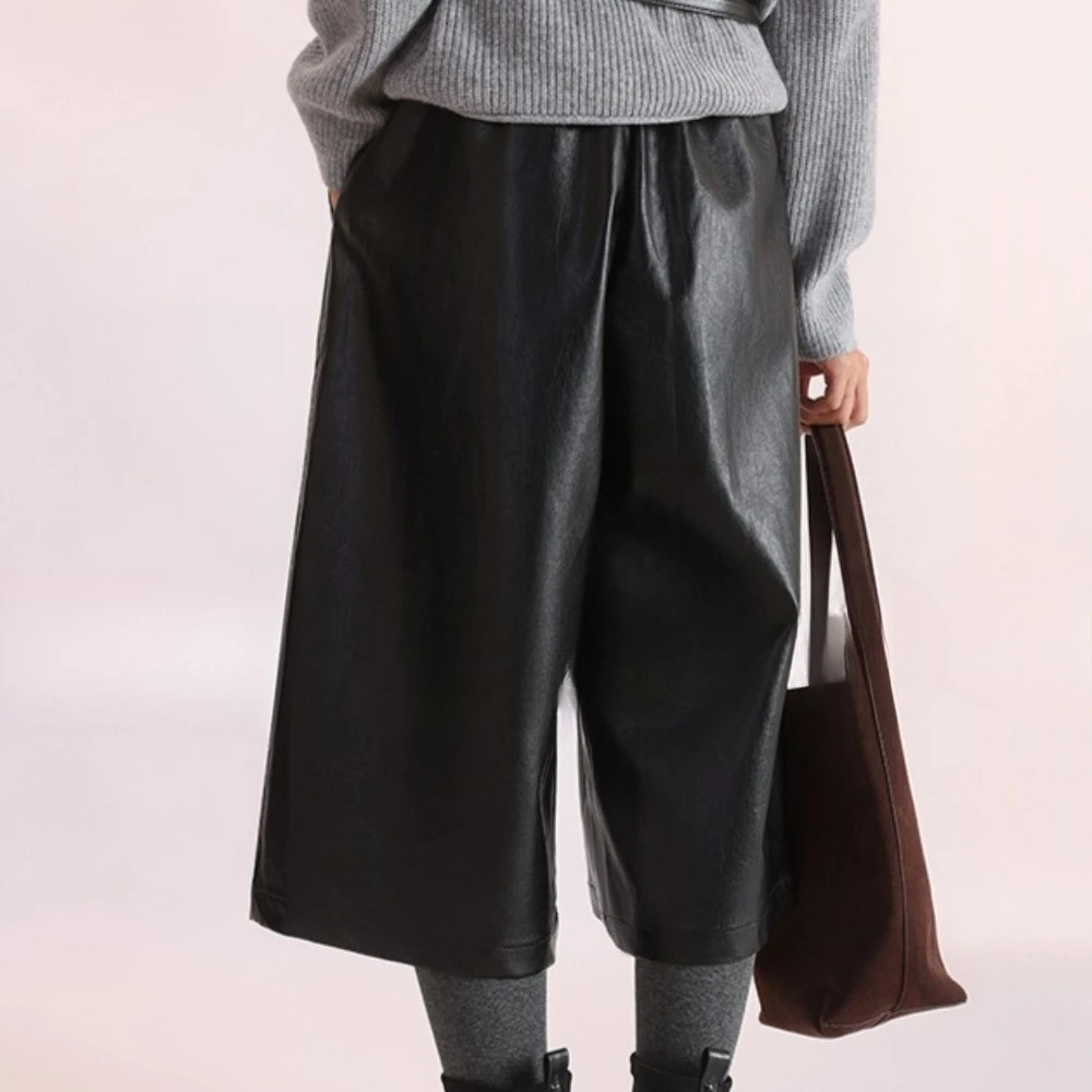 TWOTWINSTYLE ソリッドスプライス ポケットレザーパンツ 女性用 ハイウエスト ルーズ ストリートウェア ヴィンテージ レディースパンツ 秋の新作ファッション