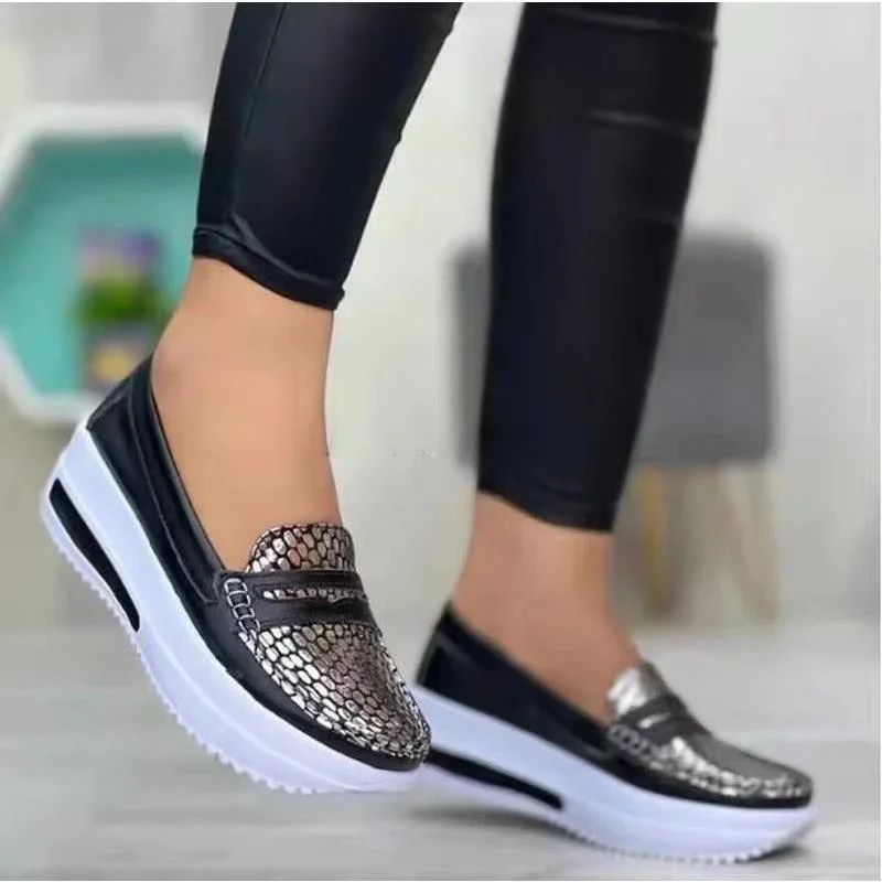 Luxe Designer Damesmode Loafers Ademende Instapgevulkaniseerde Schoenen Casual Sleehak Lichtgewicht Dames Sneakers Zapatos