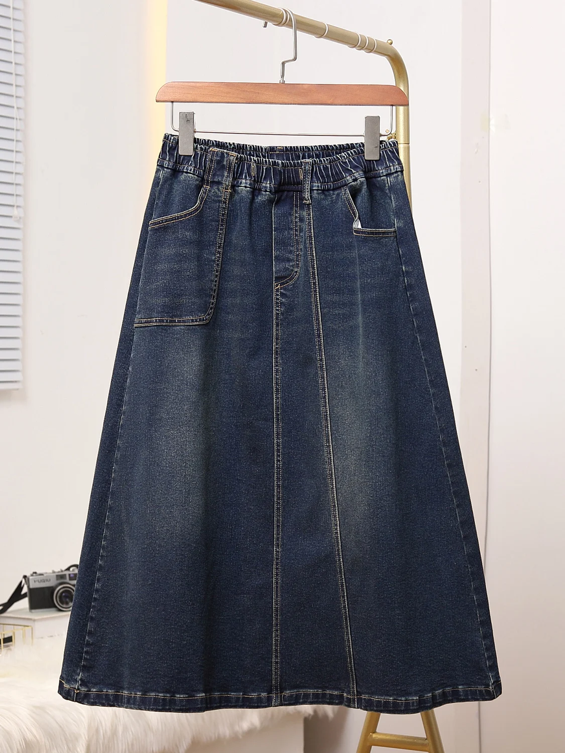 ファイオナブル・ティエネド・エラスティック・ウエスト・ルーズ・ミッドレングス・デニムスカート（プラスサイズ女性向け、秋冬新作、お腹をカバーする）