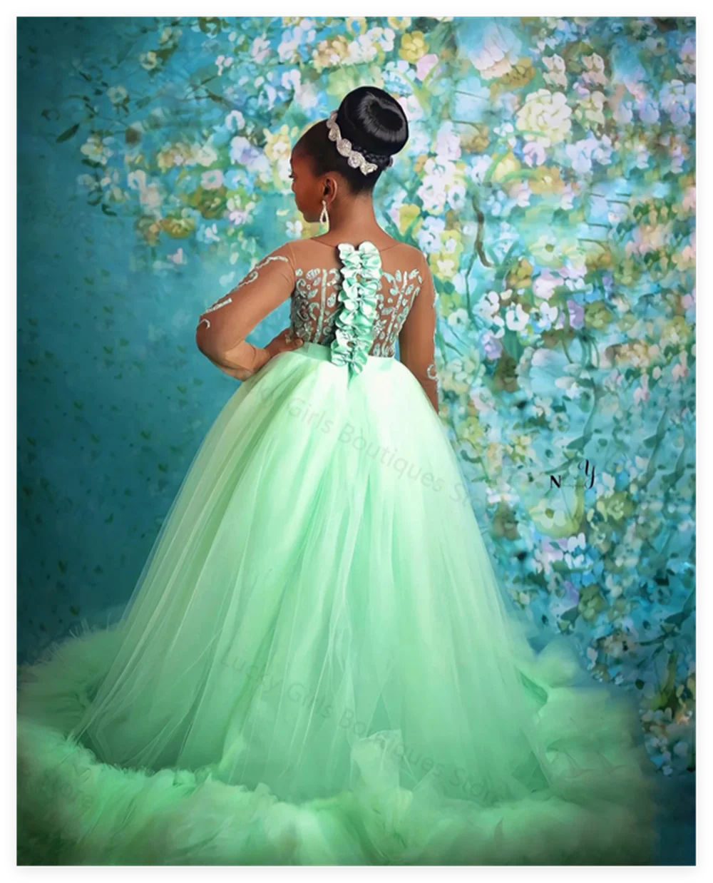 

Элегантные зеленые пышные платья с блестящими бусинами и длинными рукавами, детские платья на день рождения, пышные многоярусные оборки, платья для фотосессии для девочек